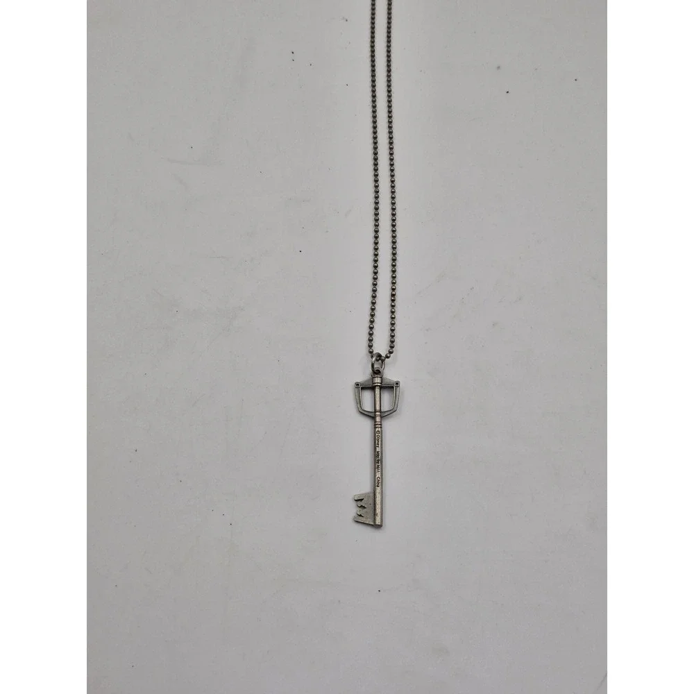 Disney Kingdom Hearts Sora Keyblade Pendant Necklace Pewter Tone MII 30 Inch